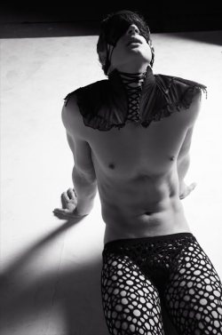 lingeriemen:  detours:  naggisch:  somefetishes:  weirdthingsthatturnmeon:  aw, so pretty in his fishnets… sexual:  tatcha:  Colby Jamar by Giorgio Codazzi! 