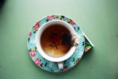 -lucid-dreamer-:  messyhairvintagedresses:  inthearmsofsleep:  (via eightmag)   