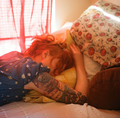 hannastrainstation:  apassingfeeling:  (via jackie young.)  