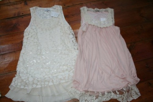 gingerlillytea:  ELLLLLLLLLA! is the one on the right the same as yours but in a different colour?   YESSS I found it via your facebook!!! Thank you so much for putting me on the trail :):) Now we can be almost dress twins!
