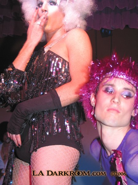 (via fuckyeahglamberts) &hellip;It&rsquo;s 2:30 AM and this photo still doesn&rsquo;t