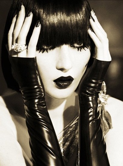 dandyliongirl:  fairytaleglamour:  thepinupgal:  hypnoticbeauties:  (via joannebotello814,