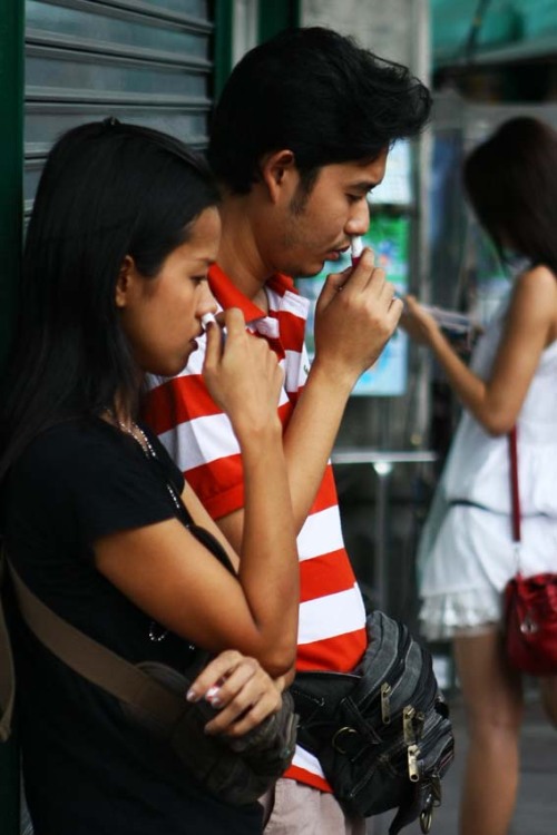 ak47: just love inhalers (via SPPC Yam)