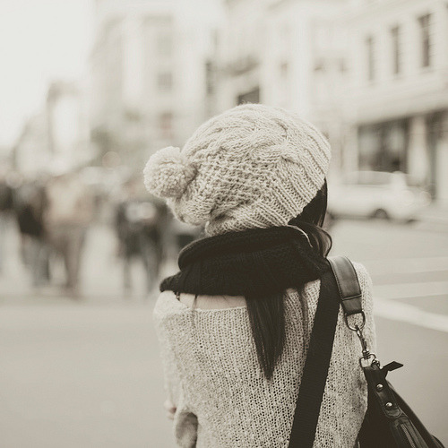 (via lunaticskyblue, r-e-m-e-m-b-e-r-blog)