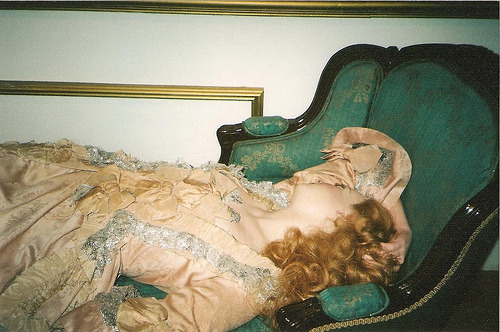 madamezucker:  knockturn:  fairphantom:  (via killmetheking)   