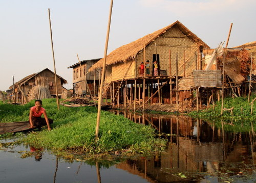 Stilt village in Inle Lake, Burma, Asia© Laurent LV The only way to visit the stilt villages in the 