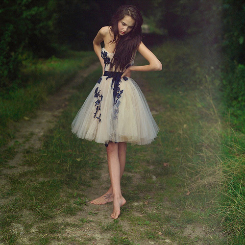 igotosleeptodream:  voiceontape:  apassingfeeling:  (via DONATIEN VEISMANN)   