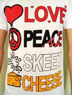 yeeimkaila:  carminatugade:  I WANT THIS! I don’t care if I’m a girl.  So do I !  ;O!! MINES MINES MINES MINES!
