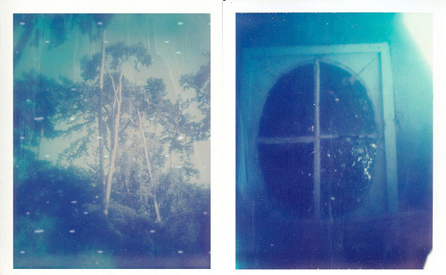 lovelybluepony:  sophiejade:  suicideunderground:  lost worlds (via milkysoldier)