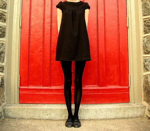 vild:  bywolves:(via xbloodsin)   the skinny legs make me feel uncomfortable