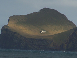 littleyellowmonster:  nidjoo:  vienisu:  pen15-club:  ghxxxsts:  malformalady:  This house is located on an island called Elliðaey near Vestmannaeyjar, a small archipelago off the south coast of Iceland. The house was given to singer, Bjork from her