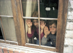 Gabriel`s Kids, Pacachamac Peru photo by Peter Lorenz