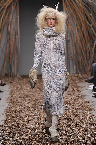 Topshop Unique Fall 2010 RTW