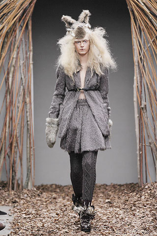 Topshop Unique Fall 2010 RTW
