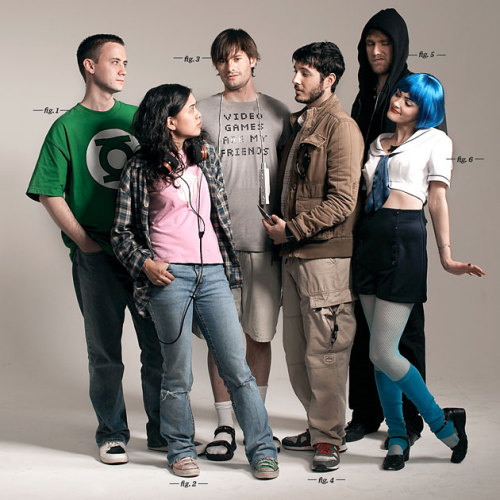 psycho-for-vertigo:  Geek stereotypes. lol The guy in the Green Lantern shirt made me think of Sheldon! XD via www.wired.com 