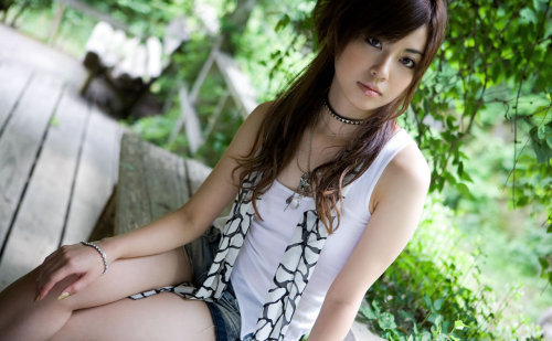 beautifullyconstructed:  bc(via etoystk)  Via definitecuties. Queued using TumblrFamous.
