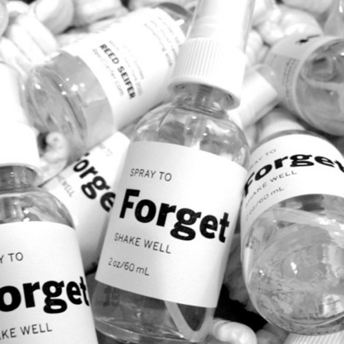 suicide-by-star:  mellabrown:  yayeveryday:  Spray to forget   