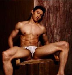 homo-eroticasian:  fortheloveofasianmen: