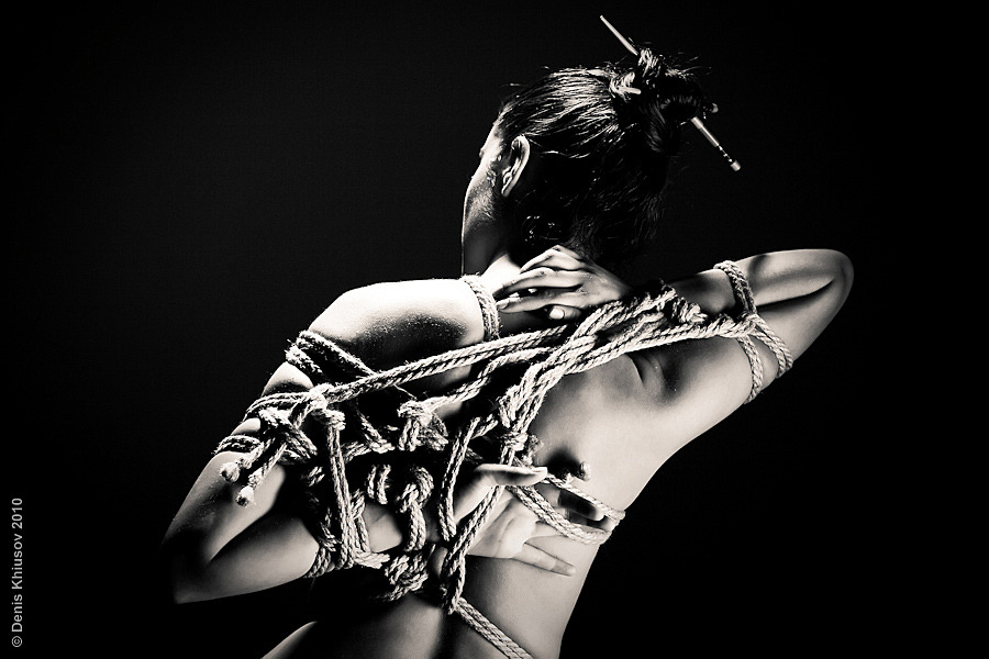 naggisch:  pinkprincess17:  (via seeksthenight)