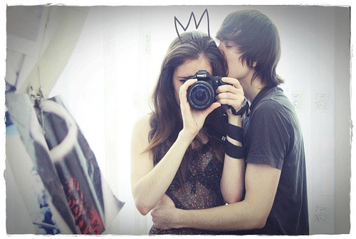 lovelikegraffiti:  thesereneskies:  fashionfever:  (via vild)   Awwwwwwwwwwwww