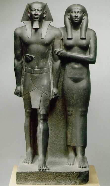 theancientworld:itsvalentine:King Menkaure and Queen Kah-merer-nebty II. Fourth Dynasty.