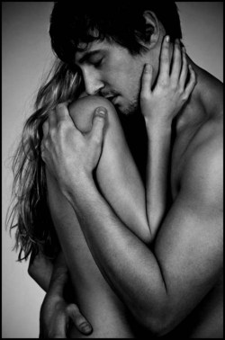 I Need You To Hold Me Like This Right Now!