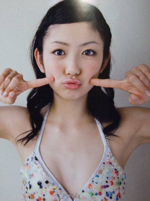 kobayasiikumi: kwwwsk: konnamon: kawaii-sexy-love: Suzuka Morita 森田涼花 taka84: killerbeach: hyperf:  