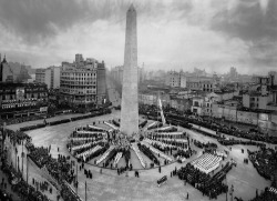 Plaza de la República, Fiesta de la Bandera photo by Horacio