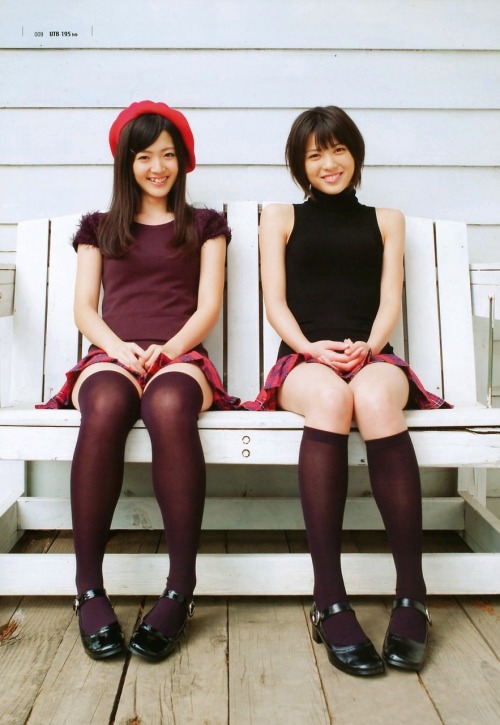 shima-ken: eri-eri-kamei-eri: shimmycap: fuckyeahsuzukiairi: Airi Suzuki and Maimi Yajima (via shimm