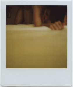 cricketandperv:  cumragdoll:  i’ll bring the polaroid. u bring ur cock.(via nerdier)  I love this. All of this.  Very sexy. It is just so real and raw.