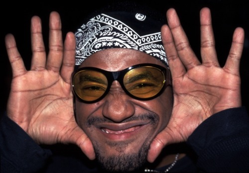 What’s a child birth, without the umbilical? Happy Birthday @QtipTheAbstract!