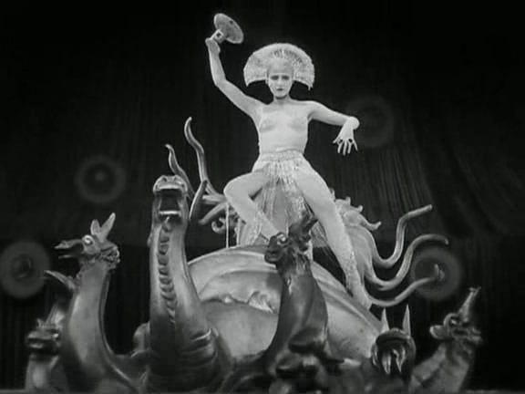 sandyb77:  witchmountain:The Whore of Babylon from Metropolis (1927)  