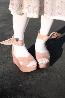 oh-comely:(via miumachi, streetsofjapan)  Ach, you have no idea how many times i have ALMOST got these from ASOS.
