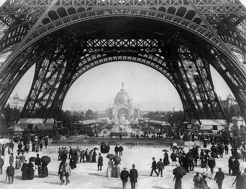 comelylittletree:  anneyhall:Paris Exposition, 1889. 