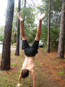 I was taken to St peters saturday rugby, by my boyfriend and best friend, and it was possibly the biggest shit on my life, but then jackson did hand stands in the rain, and it was epic.