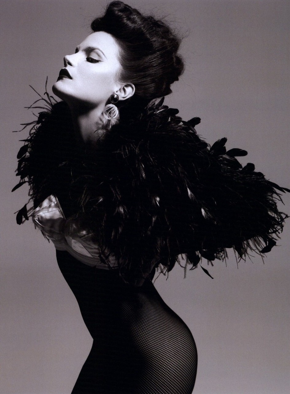 studio399mx:  maliciousglamour:  MedusaMixte, Summer 2009Photographer: Xevi MuntaneModel: