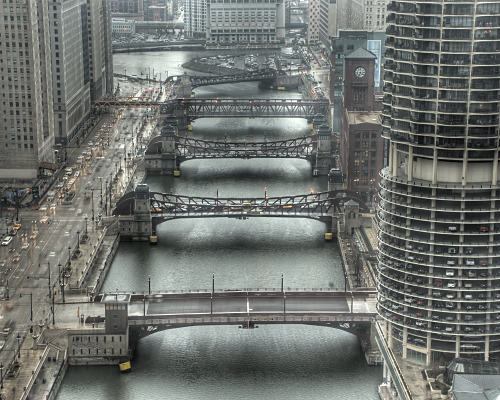 Moving Bridges over the Chicago River - Chicago, Illinois © spudart Starting from the top, here are 