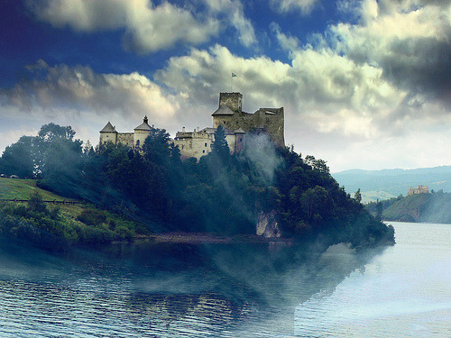 Niedzica Sleeping Castle, Poland©  !OpenAir!
