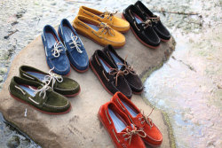 summerthief:  rmnsnts:  willycheesesteak:  Sperry F/W 2010 via Culture Shoq  i knew it. i knew i should have bought a pair.  
