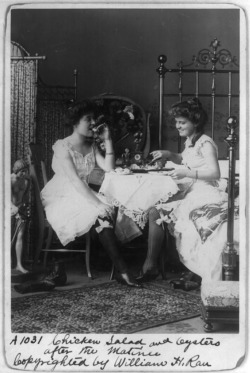 fashionsofthetimes:  turnofthecentury:  queering:Chicken Salad and Oysters After the Matinee, 1901   I Want to Join In! 