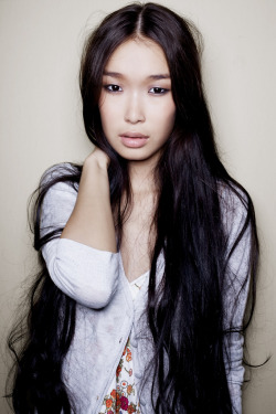 idontwantsex:  jensingvarsson: Bibi.(via jensingvarsson)    love me