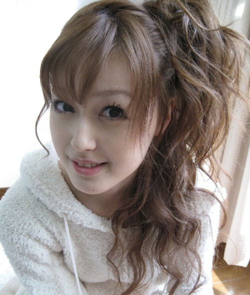 miyavimiya: gamagoorikick:  ojigi30do:  sazaeallstars:  プッチプチ写真集ー家編ー①の画像 | 久住小春オフィシャルブログ「こはるんランド～入場料