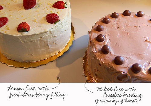 1812overture:  ilovedyouforever:heydaan:(prettygirlfood)   Ugh i have to find time to make a cake soon.