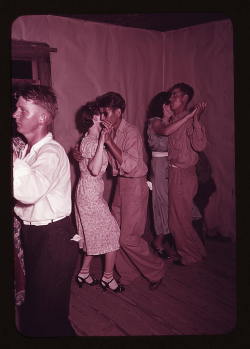 realmendance:  Square dance, McIntosh County