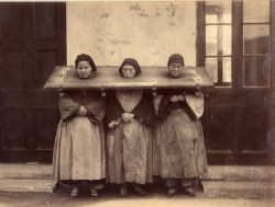 Chinese Women in a Cangue unidentified photographer,