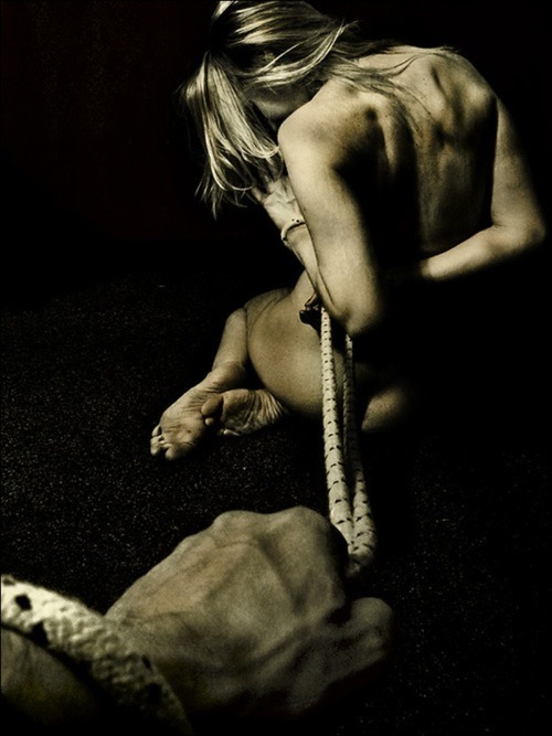 (via scentofslave, ravenskink)
