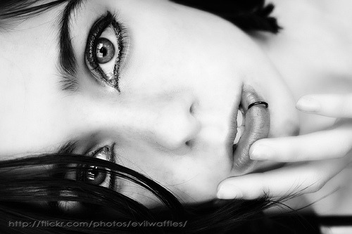 yasmeen2:  beautifulwomeninphotography 