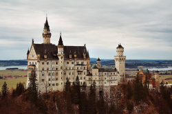 sore-thumbelina:  this is my favourite castle