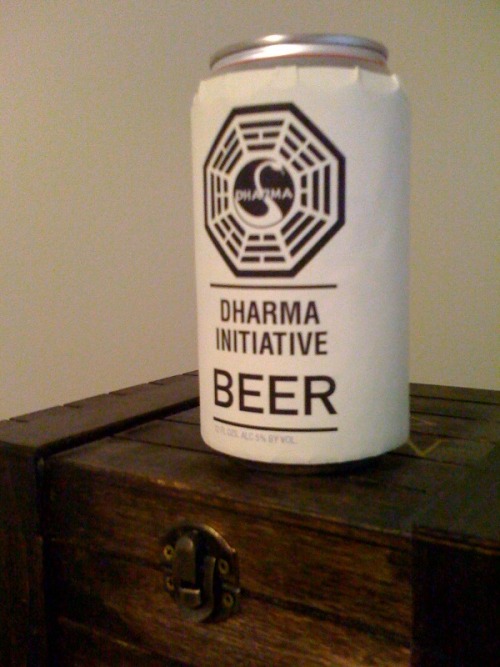 Dharma Initiative Beer (Lost: Via Domus Beverage)
Last night’s Lost finale ended the critically acclaimed six year series. While I was personally satisfied with the finale, one thing in the franchise that I wasn’t quite satisfied with was the Lost...