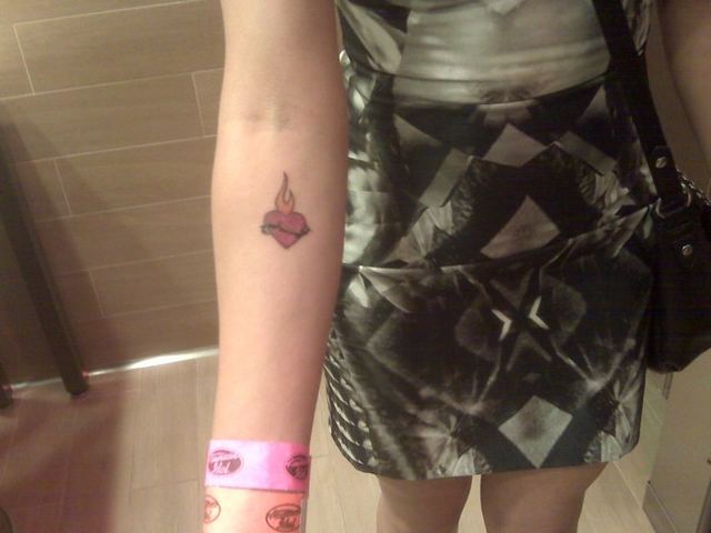 fuckyeahkradison:  fallintotheglitter:  Allison’s Tattoo &lt;3   Oh, apparently